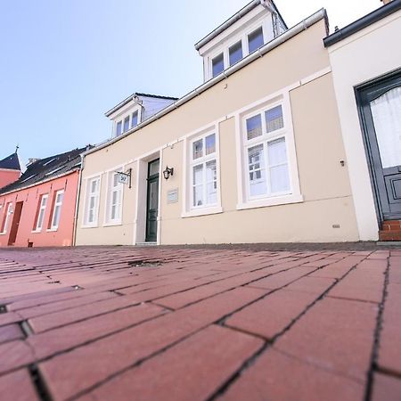 Hotel 24/7 Selfcheckin Schmiedestrasse Leer Zewnętrze zdjęcie