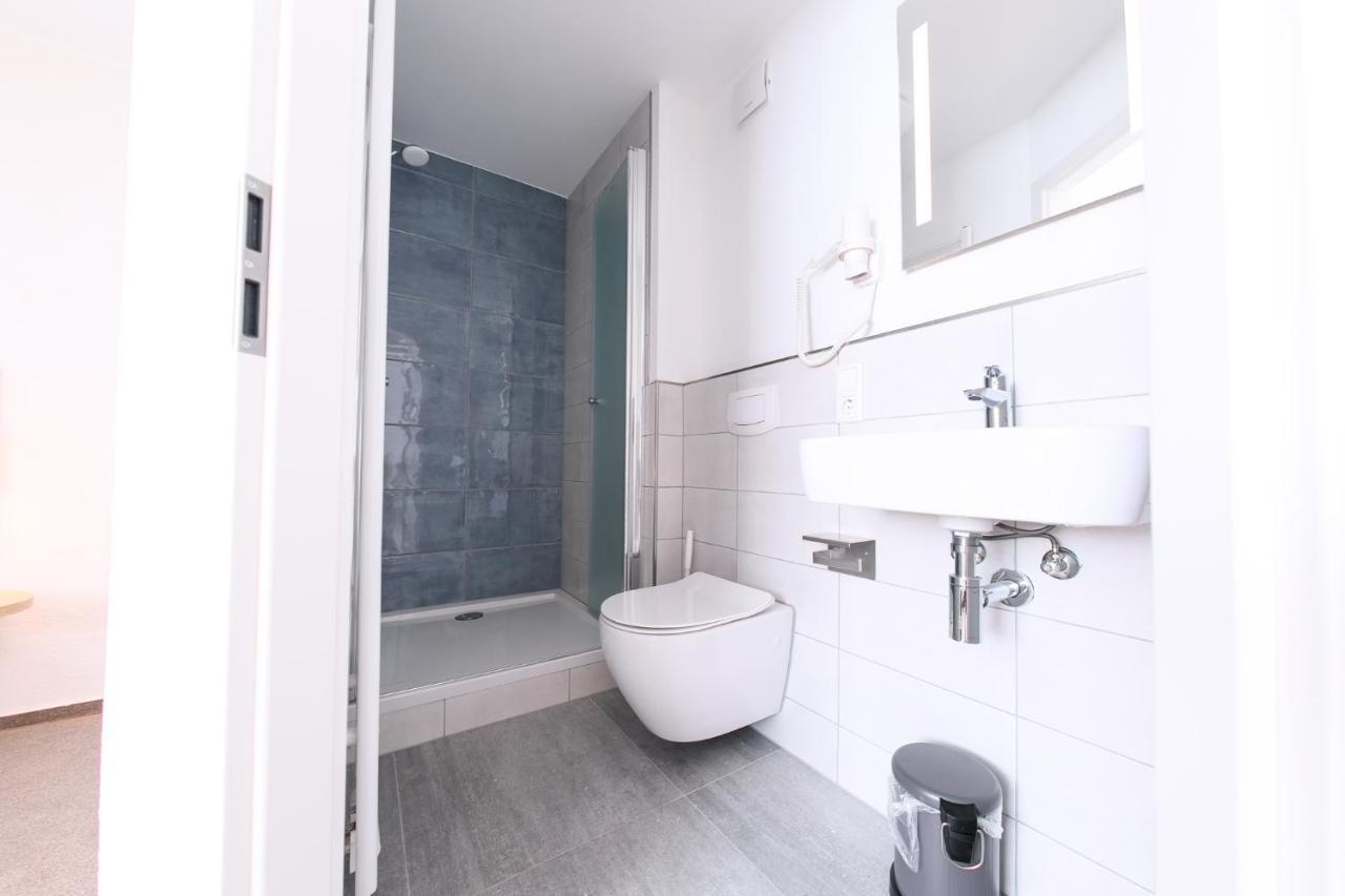 Hotel 24/7 Selfcheckin Schmiedestrasse Leer Zewnętrze zdjęcie